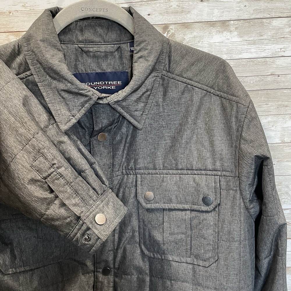 Roundtree & Yorke Mens M Jacket Gray Quilted Water‎ Resistant Snap Lined Shacket